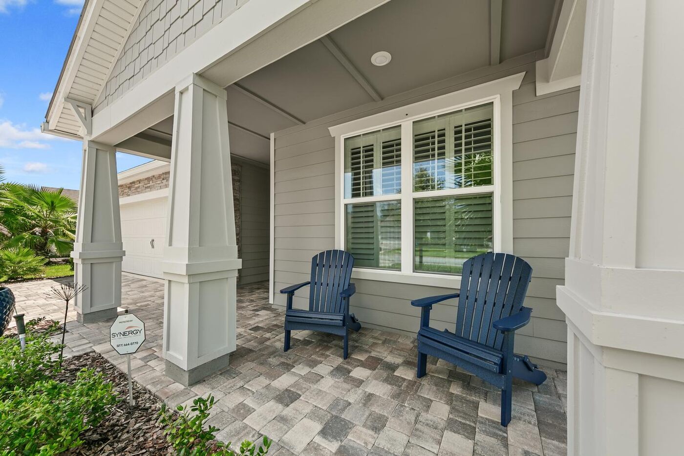126 Sand Harbor Drive &mdash; the front porch