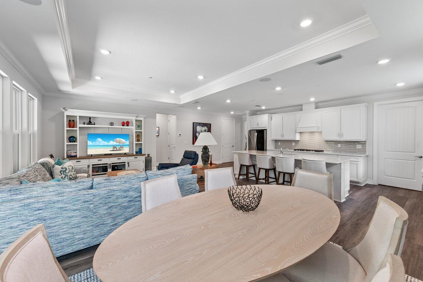 126 Sand Harbor Drive &mdash; the breakfast table