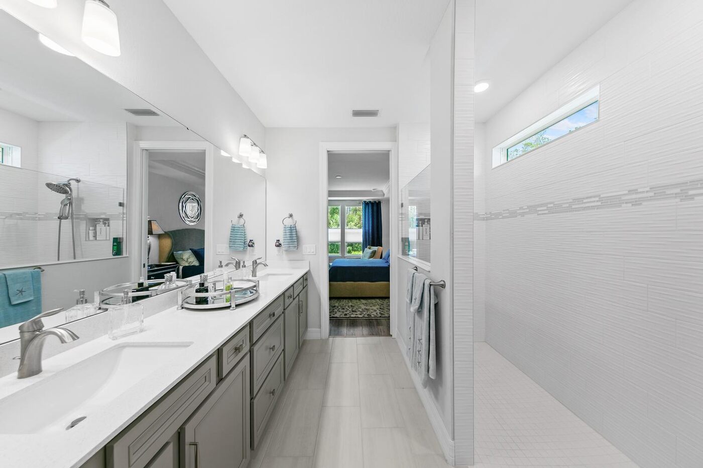 126 Sand Harbor Drive &mdash; the vanity