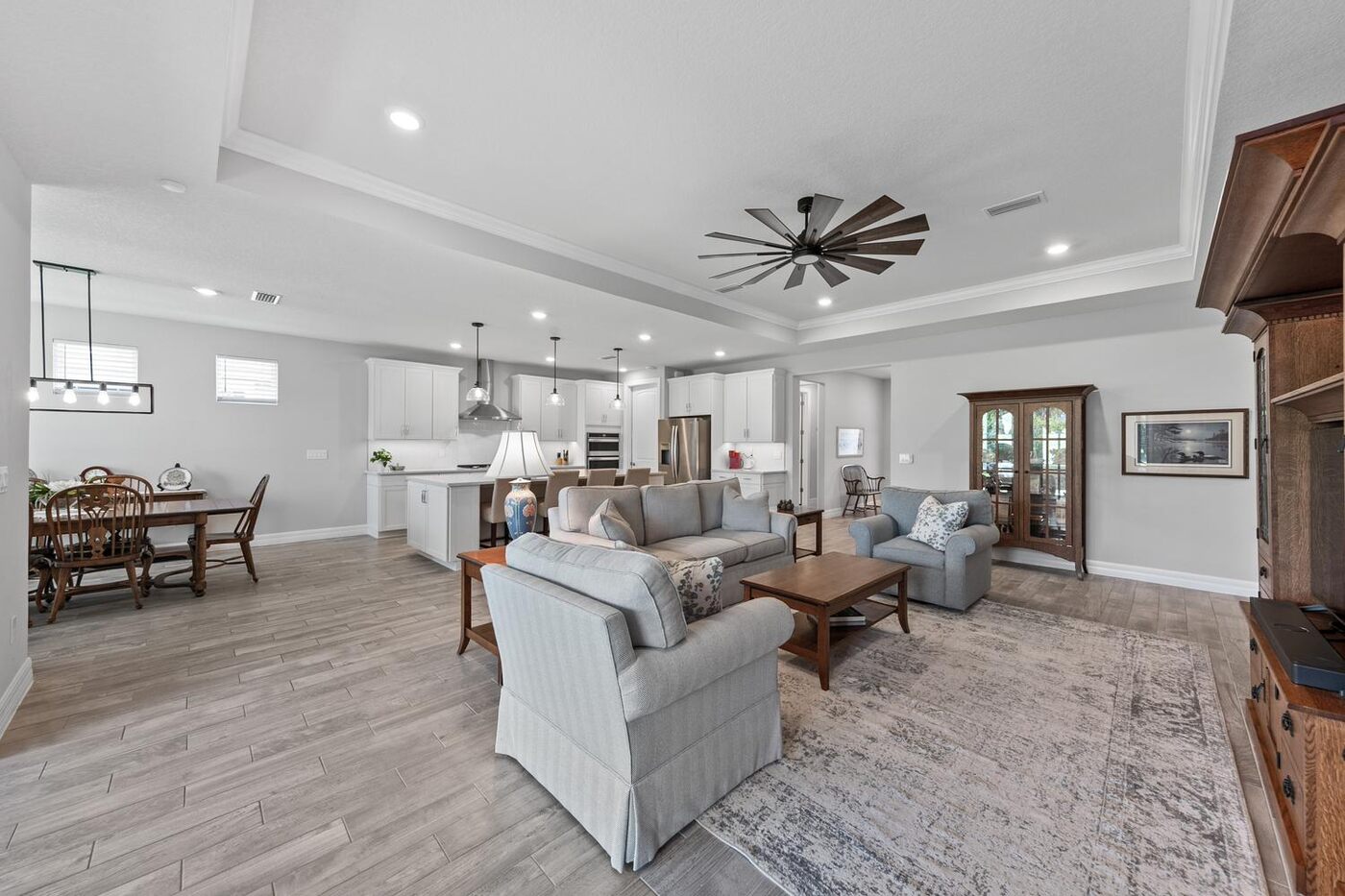 129 Cattail Bay Drive — the great room