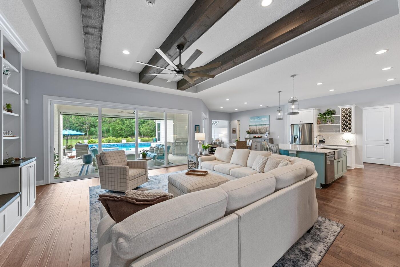 151 Littlewood Road &mdash; the great room under its beams