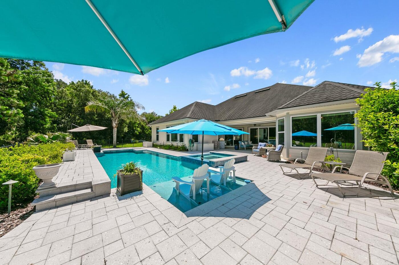 151 Littlewood Road &mdash; the pool