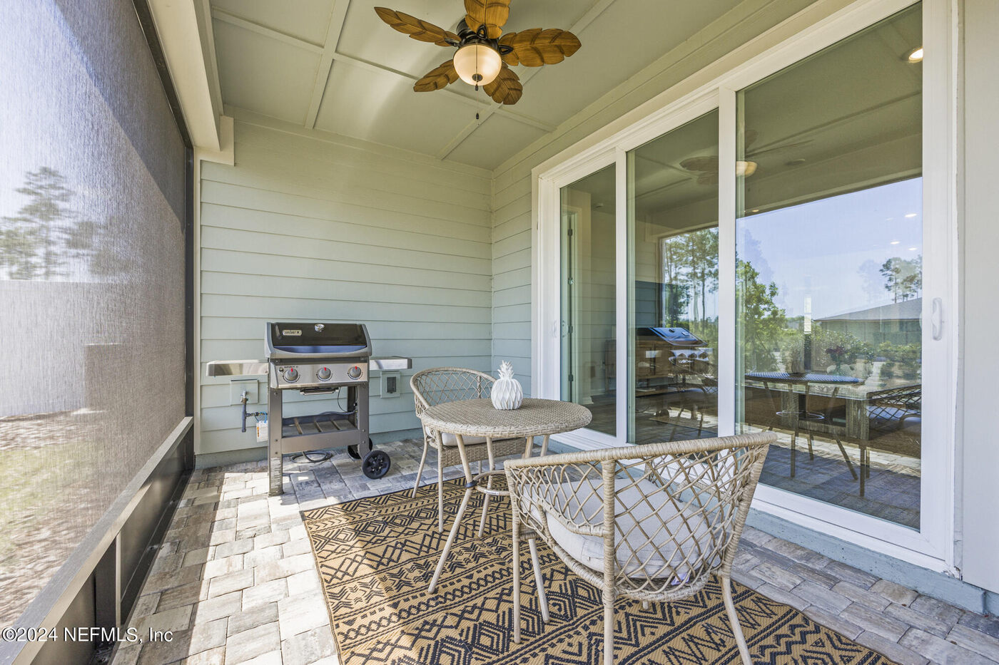 186 Curved Bay Trail &mdash; the lanai and the grill