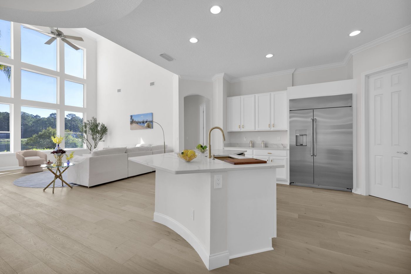 237 S Hampton Club Way — the kitchen and the great room