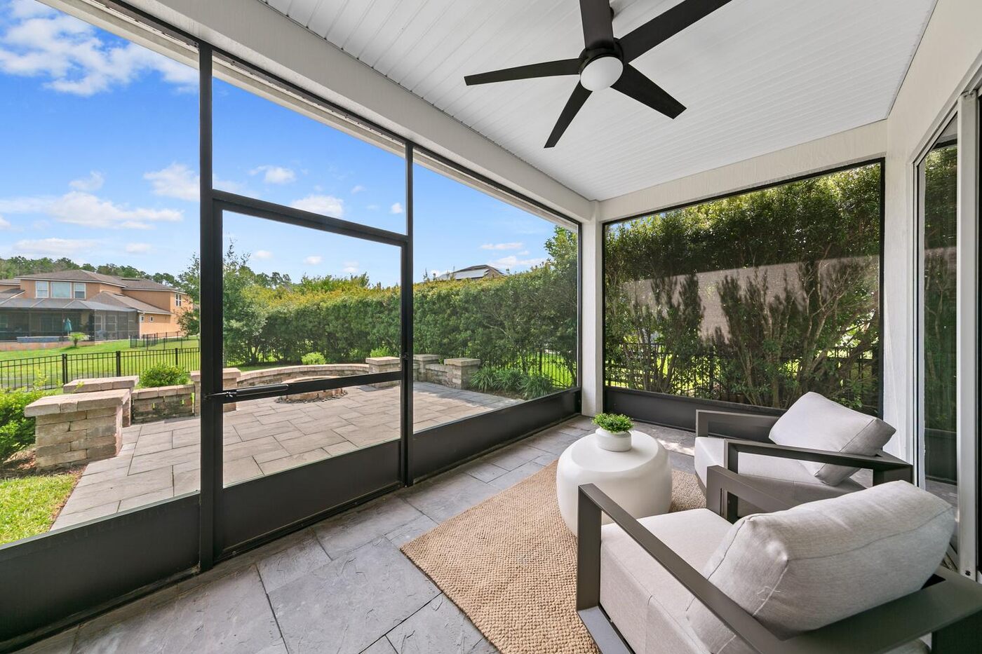 330 Silver Sage Lane &mdash; the screened lanai