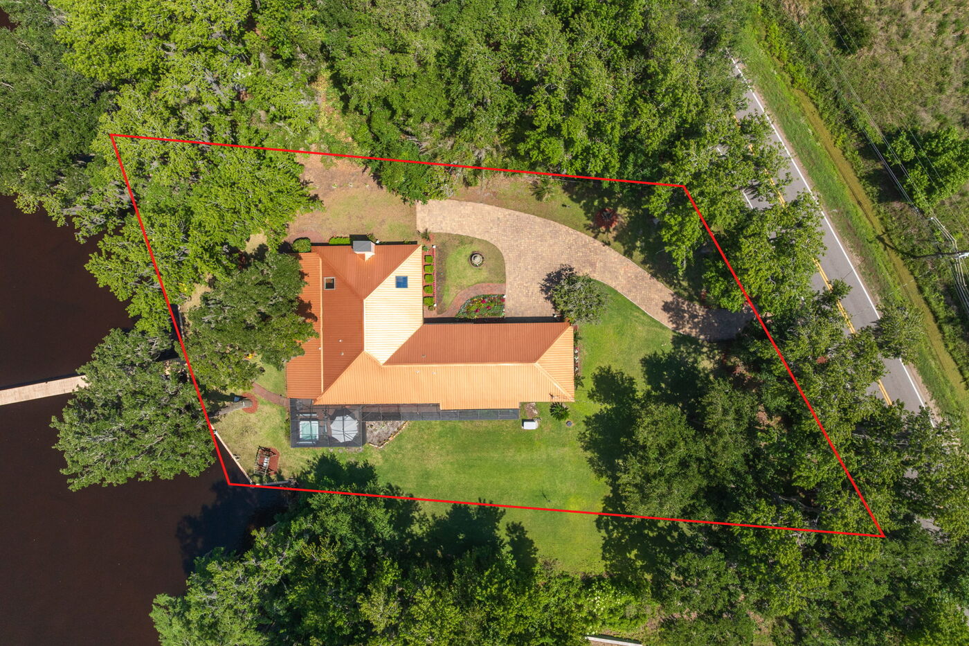 381 County Road 13 S &mdash; from the air &mdash; the property