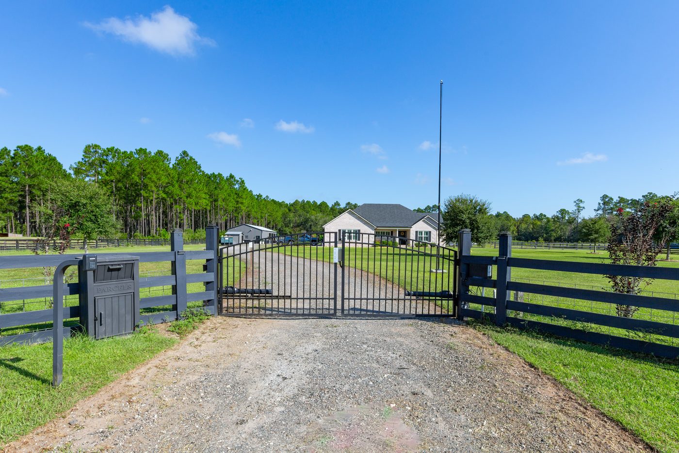56057 Griffin Road &mdash; the gated drive