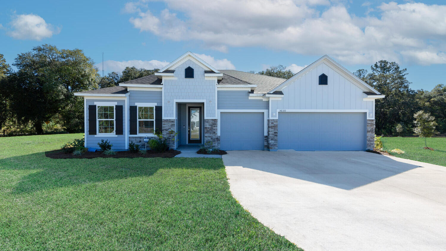 56310 Creekside Way &mdash; the front elevation