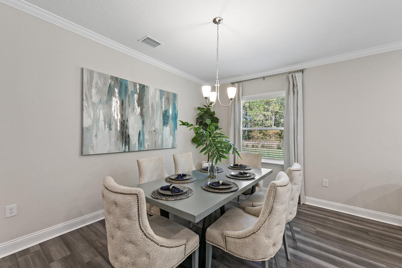 56310 Creekside Way &mdash; the dining table