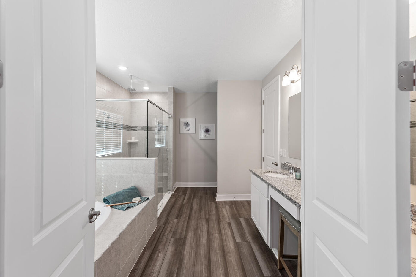 56310 Creekside Way &mdash; the vanity