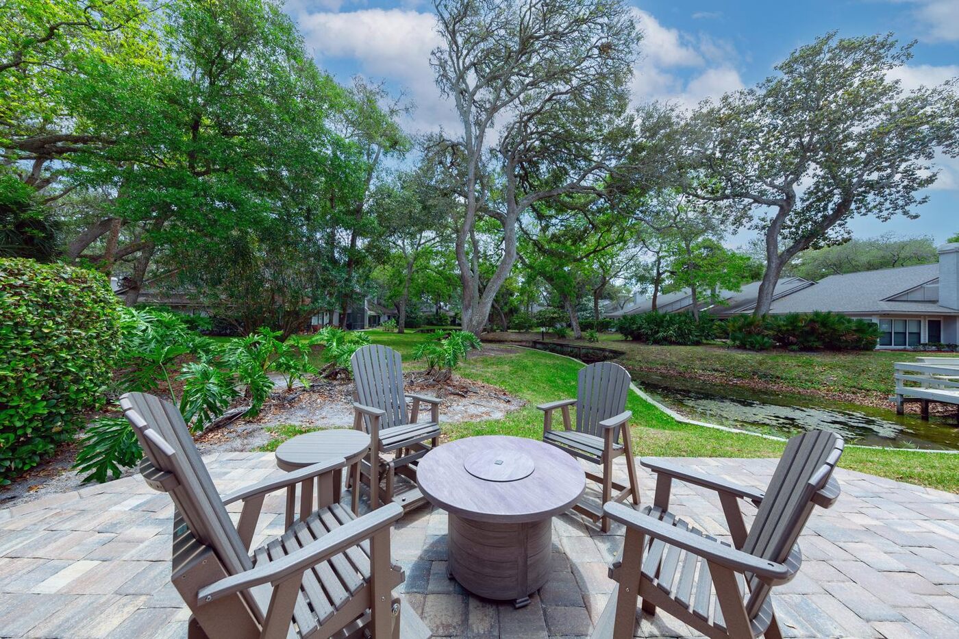 10604 Quail Ridge Drive — the oaks over the terrace