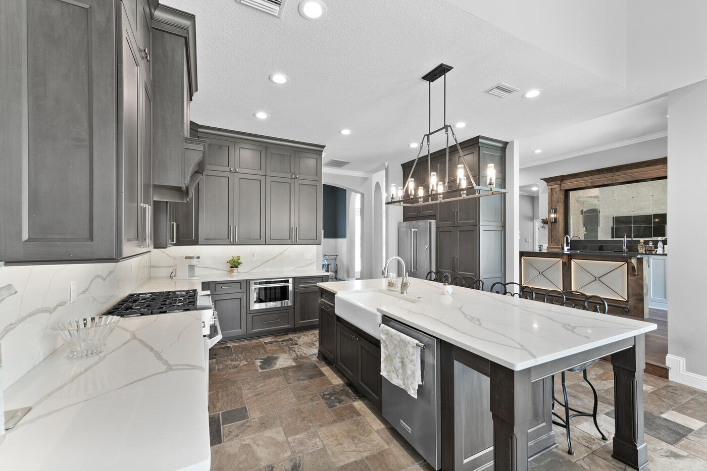 10680 Quail Ridge Drive — the kitchen island