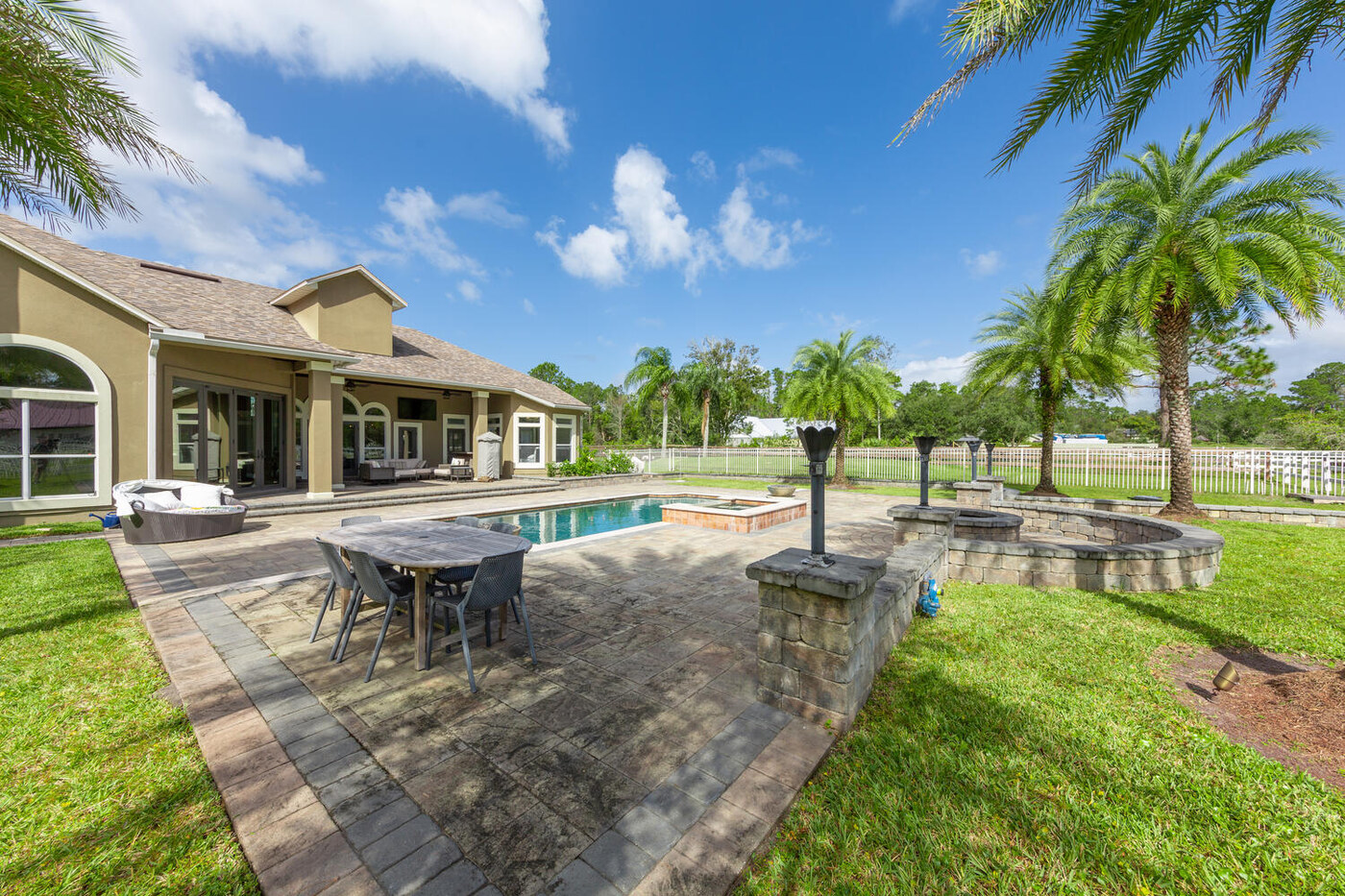 10680 Quail Ridge Drive — the pool and the summer kitchen