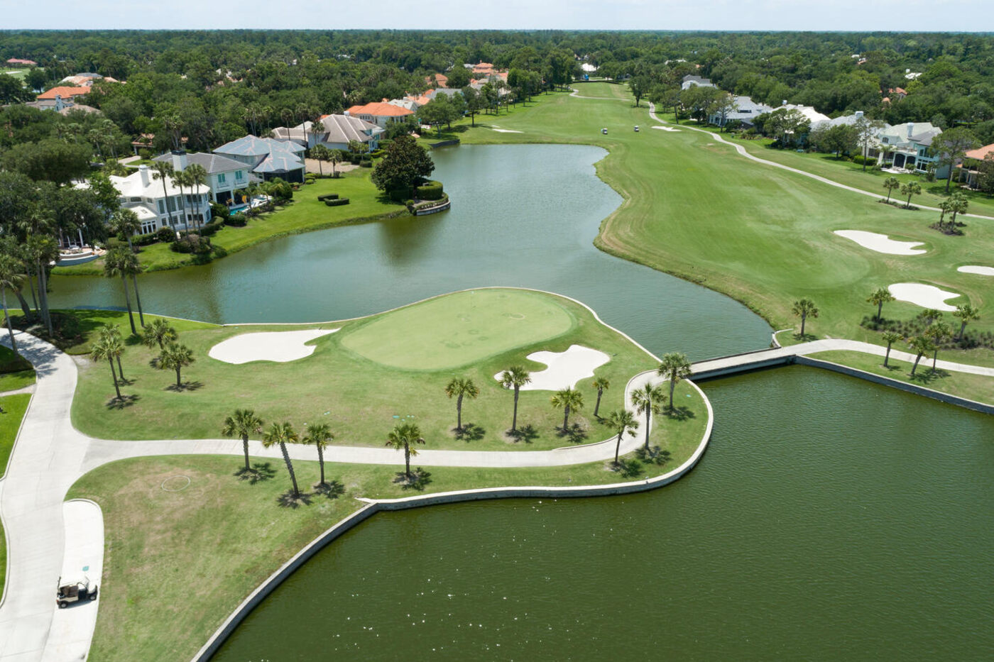149 Twelve Oaks Lane &mdash; the golf course at The Plantation