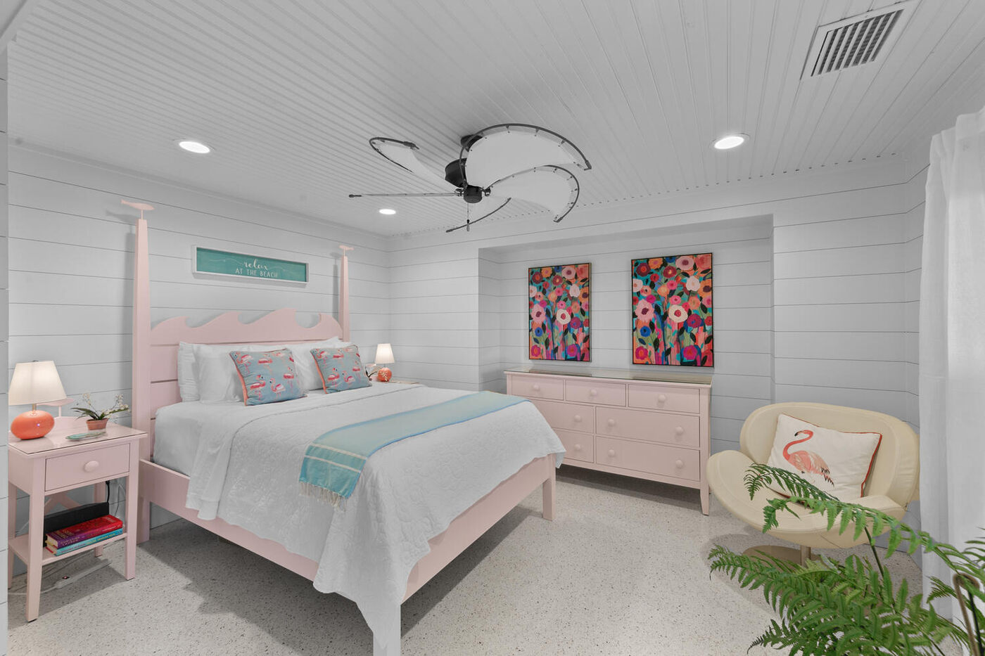 2657 S Ponte Vedra Boulevard &mdash; the primary bedroom