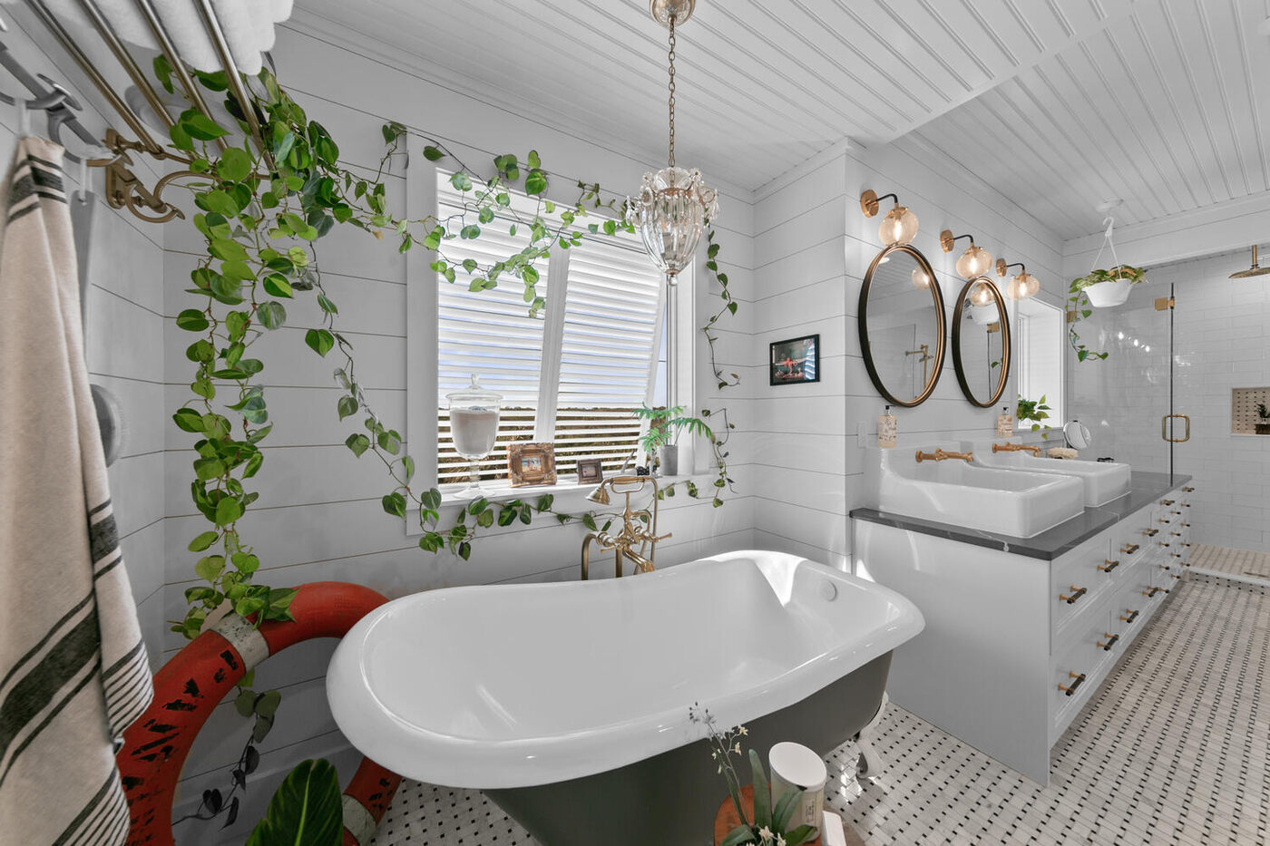 2657 S Ponte Vedra Boulevard &mdash; the primary bath