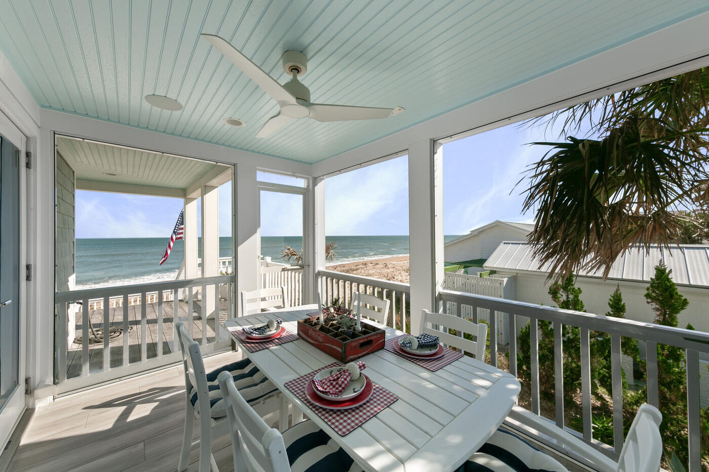 2657 S Ponte Vedra Boulevard &mdash; dining on the porch