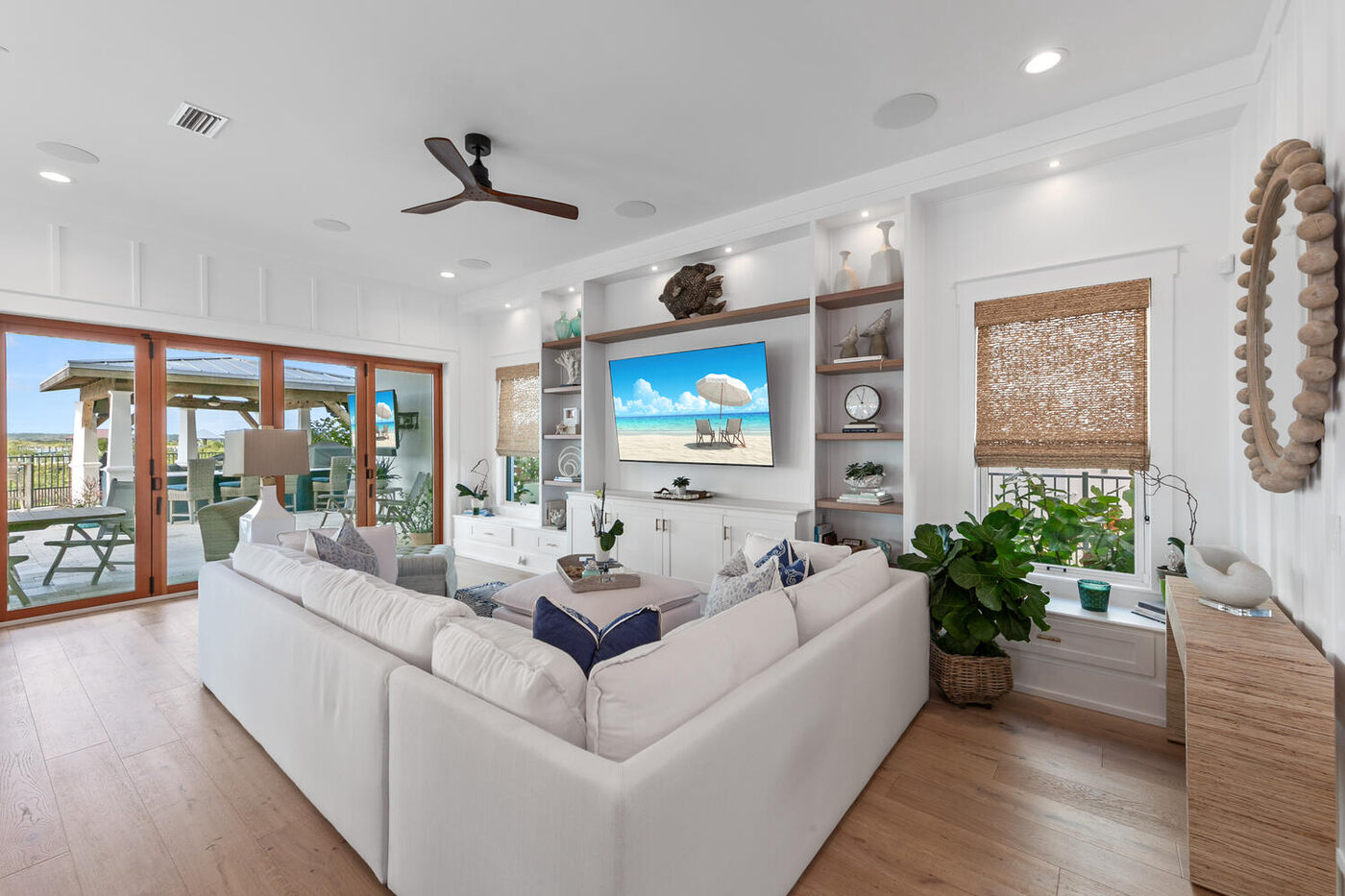 7955 A1A South — the living room