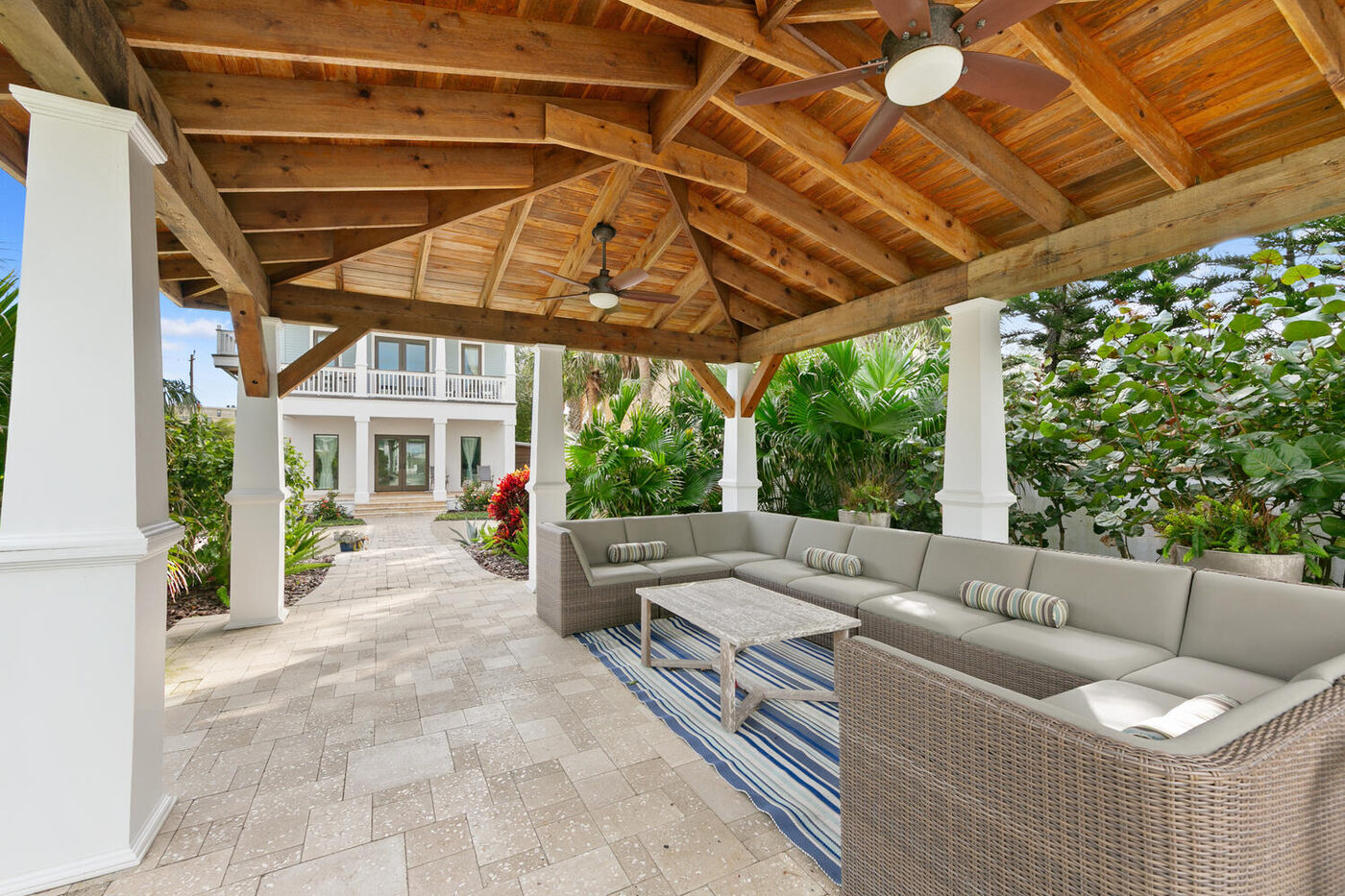 7955 A1A South — the summer kitchen