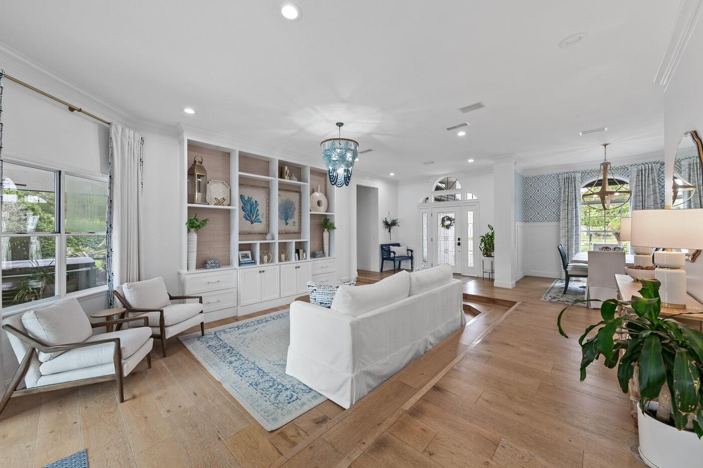 8160 Merganser Drive &mdash; the living room
